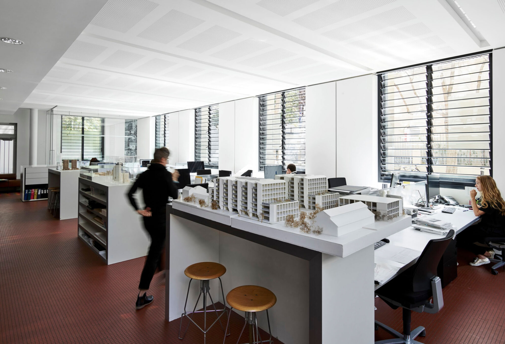 Ridge - Smart Design Studio